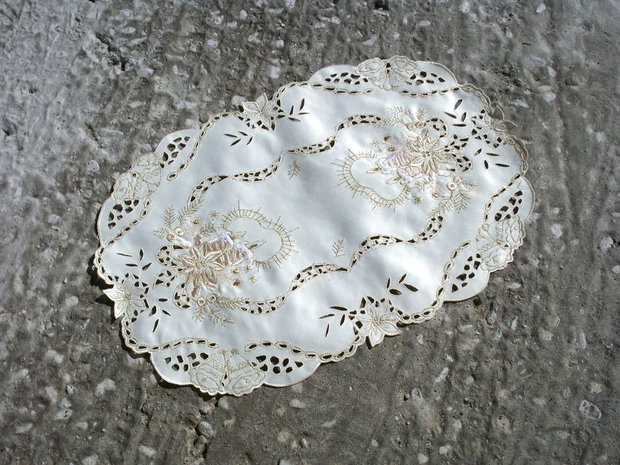 Broderie 1-578
