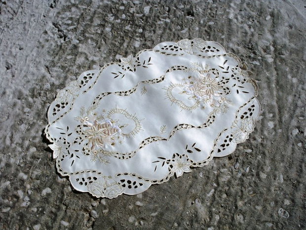 Broderie 1-578