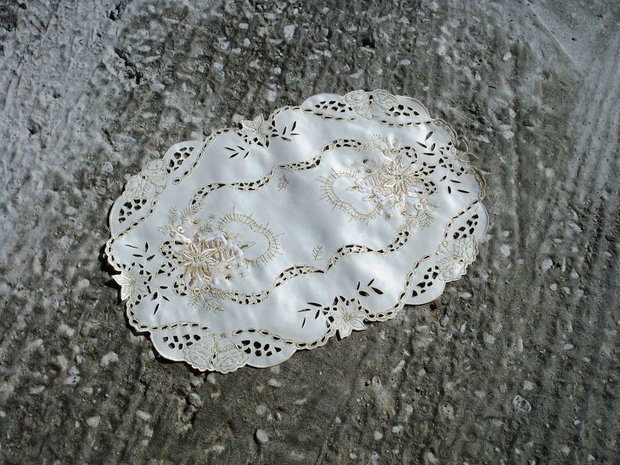 Broderie 1-578