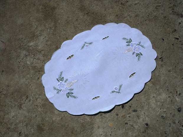 Broderie 1-592