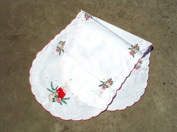 Broderie 1-593