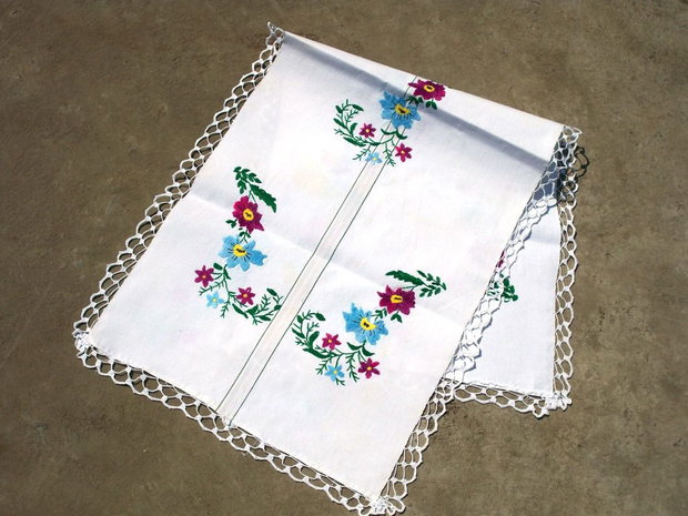 Broderie 1-595