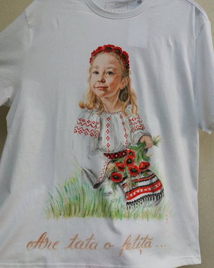 Portret pictat pe tricou alb (dupa fotografie)