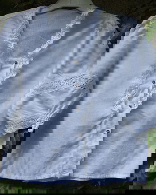 Bluza rustica cu dantela