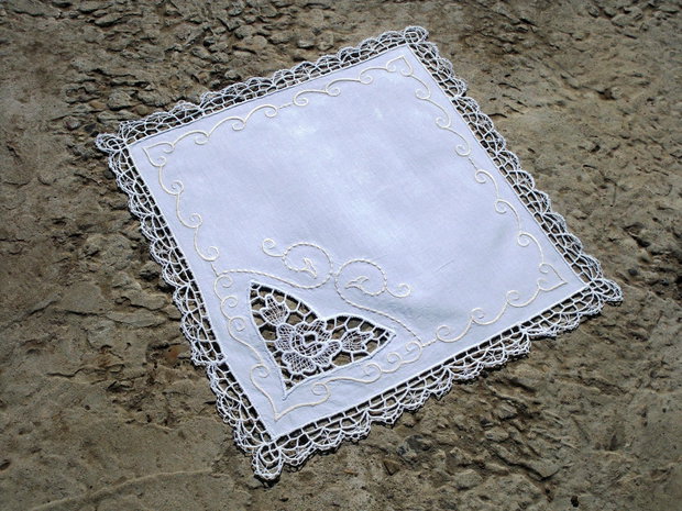 Broderie 1-633