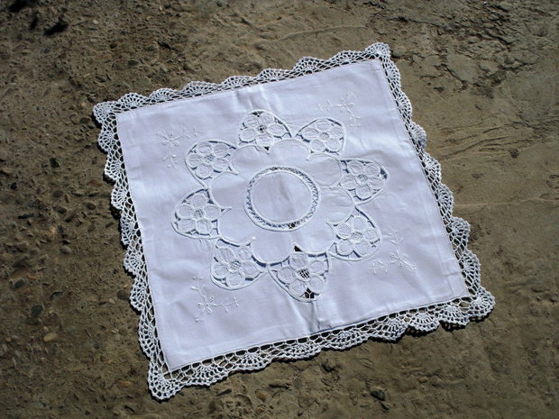 Husa perinita