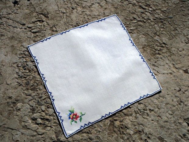 Broderie 1-665