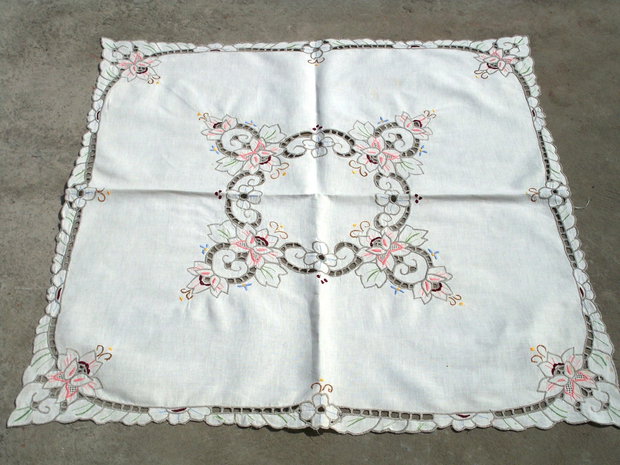 Broderie 1-667