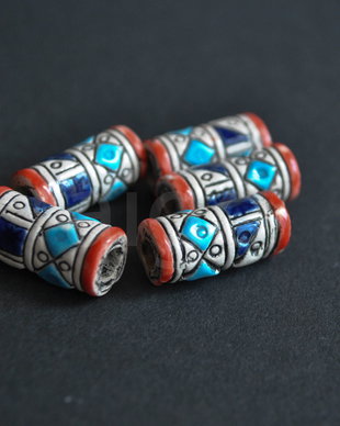 Margele peruviene din ceramica