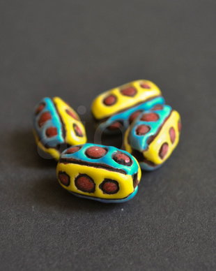 Margele peruviene din ceramica