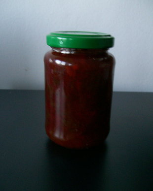 DULCEATA DE ARDEI IUTE CU ZAHAR BRUN