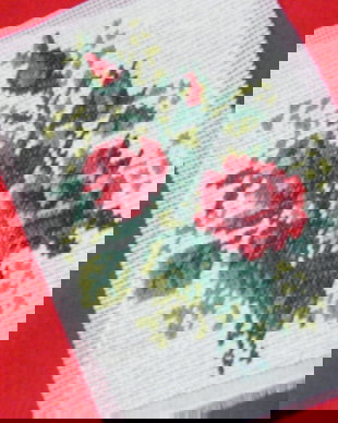 Rez.goblen cu trandafiri