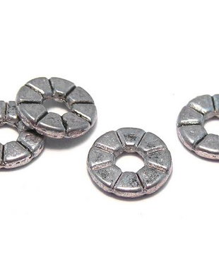 Distantier metalic, argintiu antichizat, 8x1.5 mm