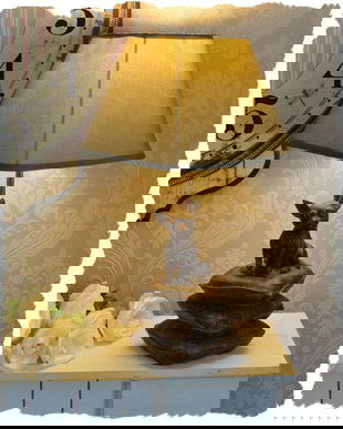 LAMPA DE MASA CU UN CAINE CHIUAUA