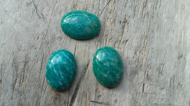 Cabochon amazonit, 25x18 mm