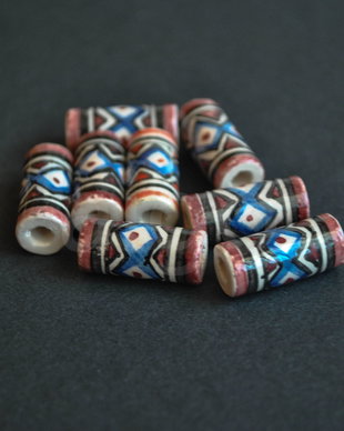 Margele peruviene din ceramica