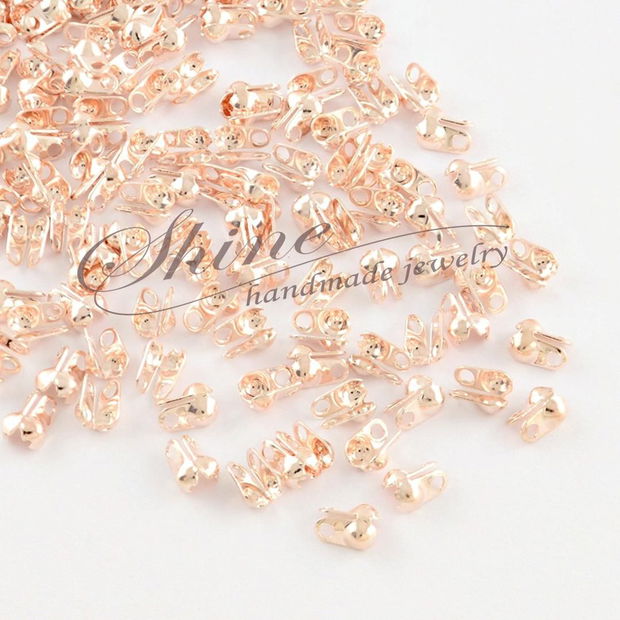 Capat colier rose gold