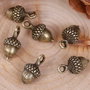 Charm 3D ghinda bronz 18x10mm BZLAK 151