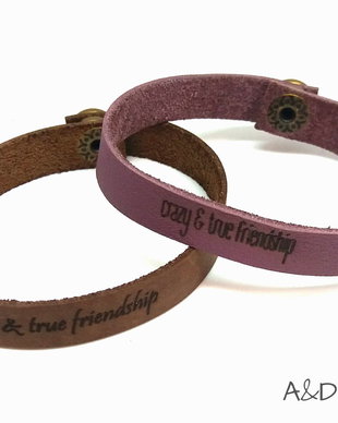 Set "Friendship" -  Bratari late de piele gravate