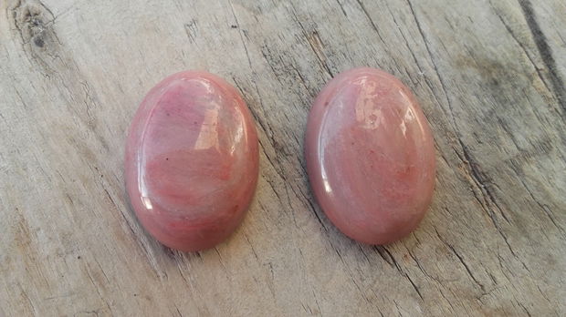 Cabochon lepidolit, 25x18 mm