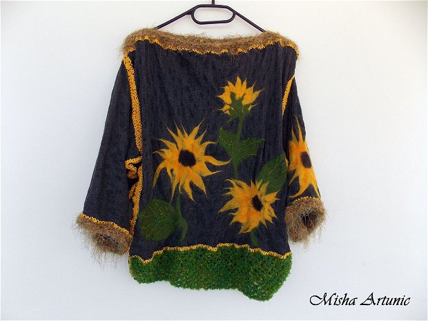 Bluza din tricot cu Floarea Soarelui impaslita