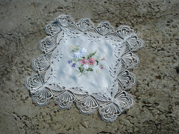 Broderie 36(rezervat Cristina)