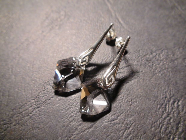 Cercei geometrici din Argint 925 si Cristale Swarovski cosmic diamond silver shade - CE119.3 - cercei argintii stralucitori