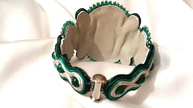 Brățară soutache verde cu agat și malachit