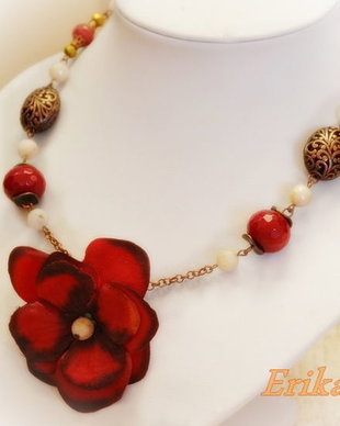 Colier red ruby flower