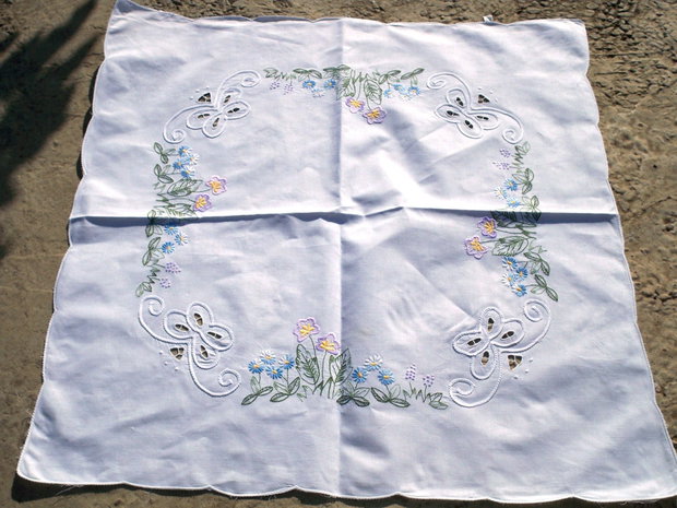 Broderie56