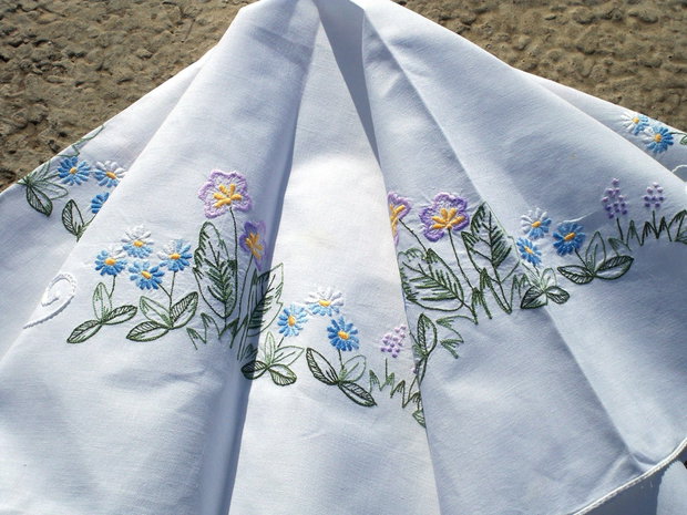 Broderie56