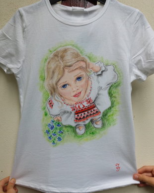 Tricou fete pictat "Cu ochii spre cer"