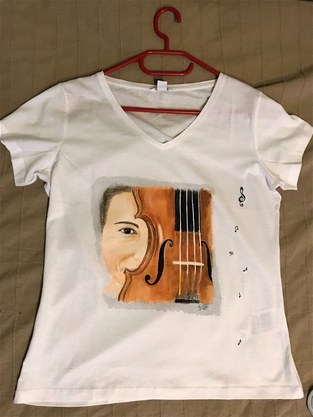 Tricou pictat "Violine"