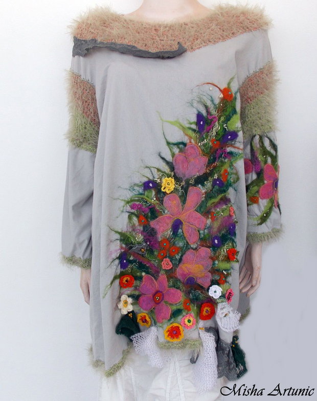 Bluza boho chic cu aranjament floral impaslit