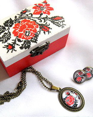 Set cadou cu motiv traditional 29693