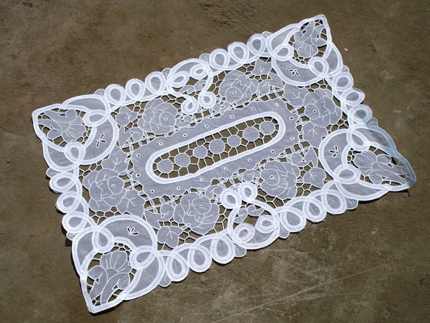 Broderie61