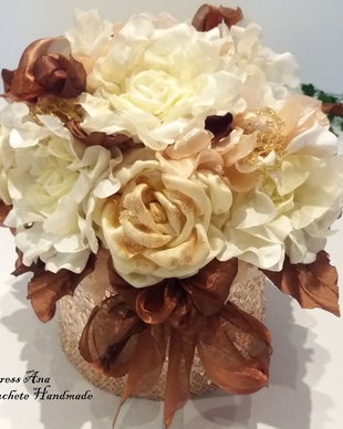 Aranjament floral in cutie/Decoratiuni/Cadou
