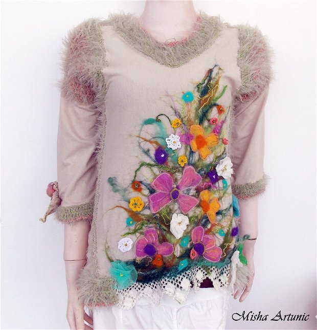 VANDUT -Bluza Romantic Boho Chic cu motiv floral impaslit