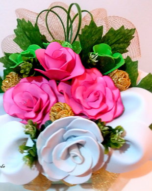 Aranjament floral in cutie/Decoratiuni/Cadou