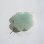 Pandant gravat manual floare bleu pal din jad aprox 6x30 mm