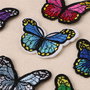 9814 - (10buc) Aplicatie broderie, fluturi multicolori, 65x45mm