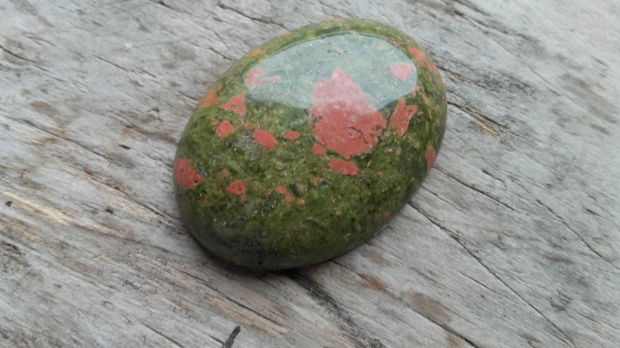 Cabochon unakite 40x30 mm