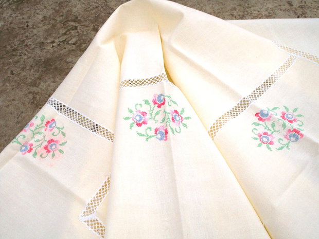 Broderie96
