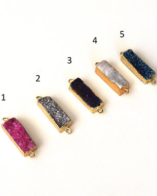 Agata druzy cu margini electroplacate aur. Conector. Link