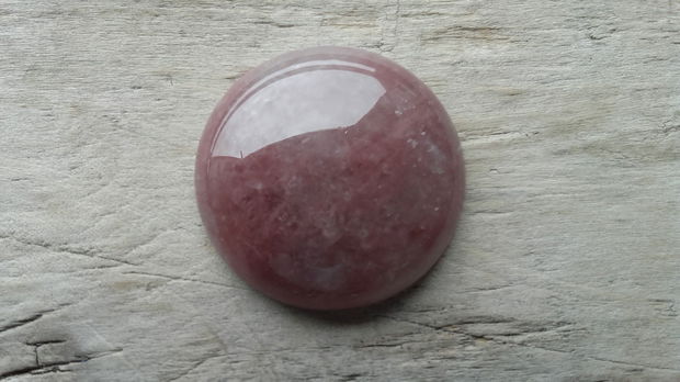 Cabochon cuart strawberry 30 mm