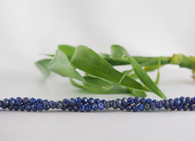 Lapis lazuli fatetat 3x4mm (1)