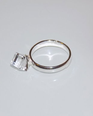 Inel"Clear Cube"-rezervat