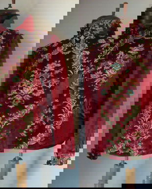 HAINA BROCRAD ROSU 3D