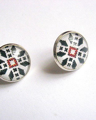 Cercei cu motiv traditional 29773