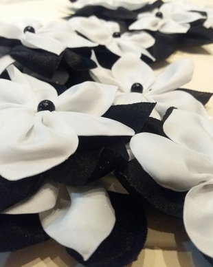 Flori textile/Flori handmade/Vanzare la set de 10 buc
